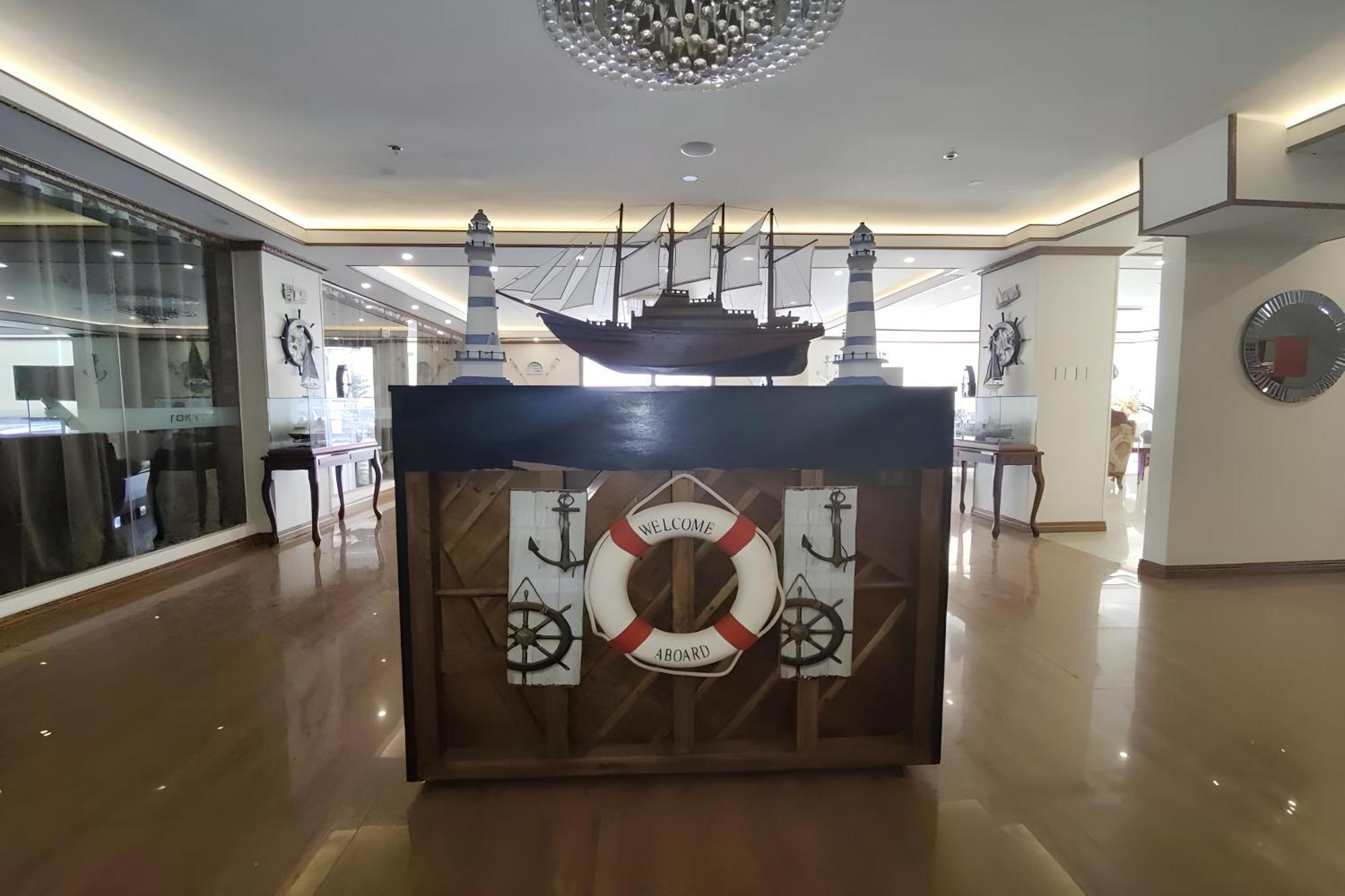 Ferrymar Hotel Iloilo Exterior photo