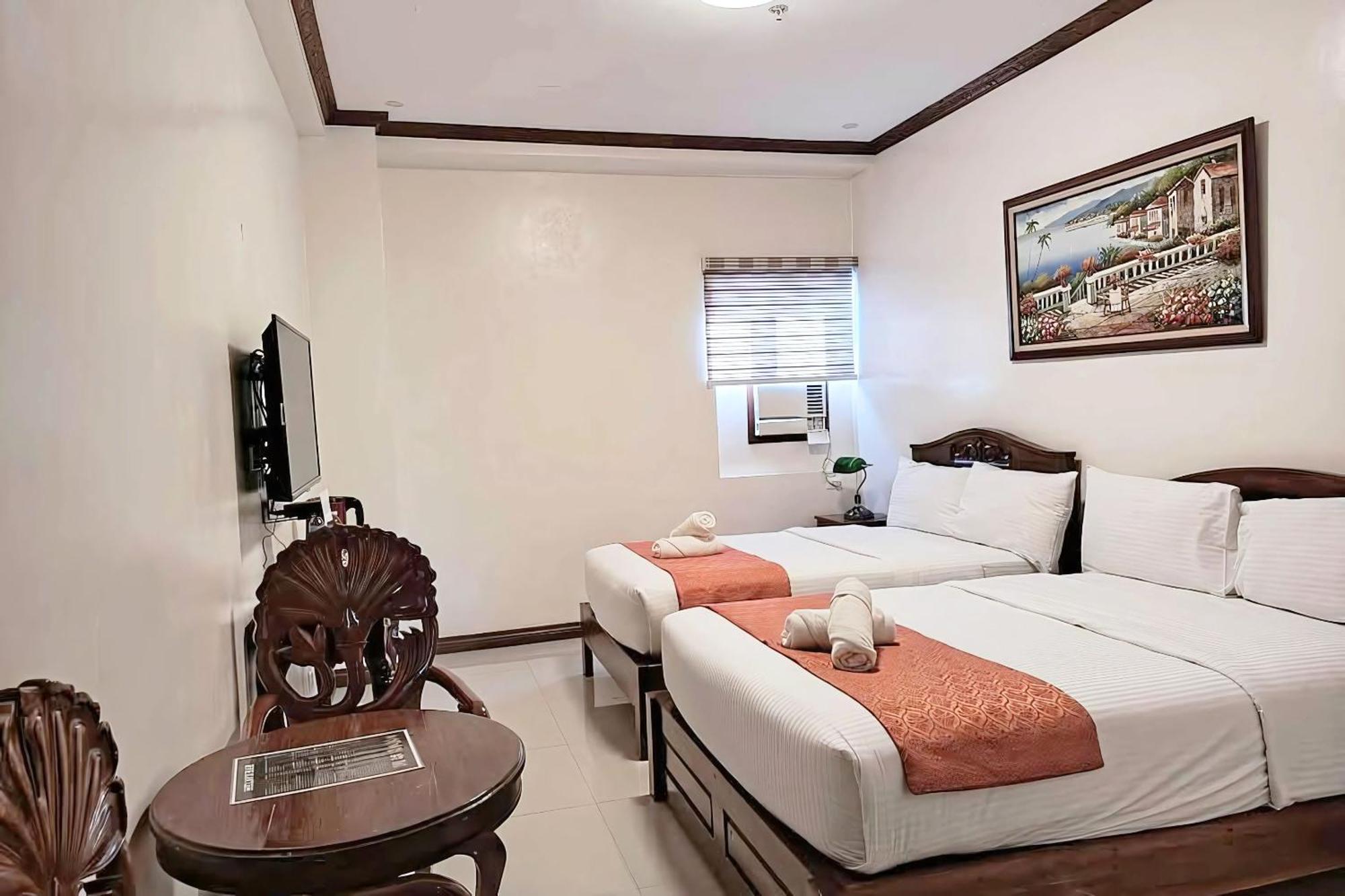 Ferrymar Hotel Iloilo Room photo